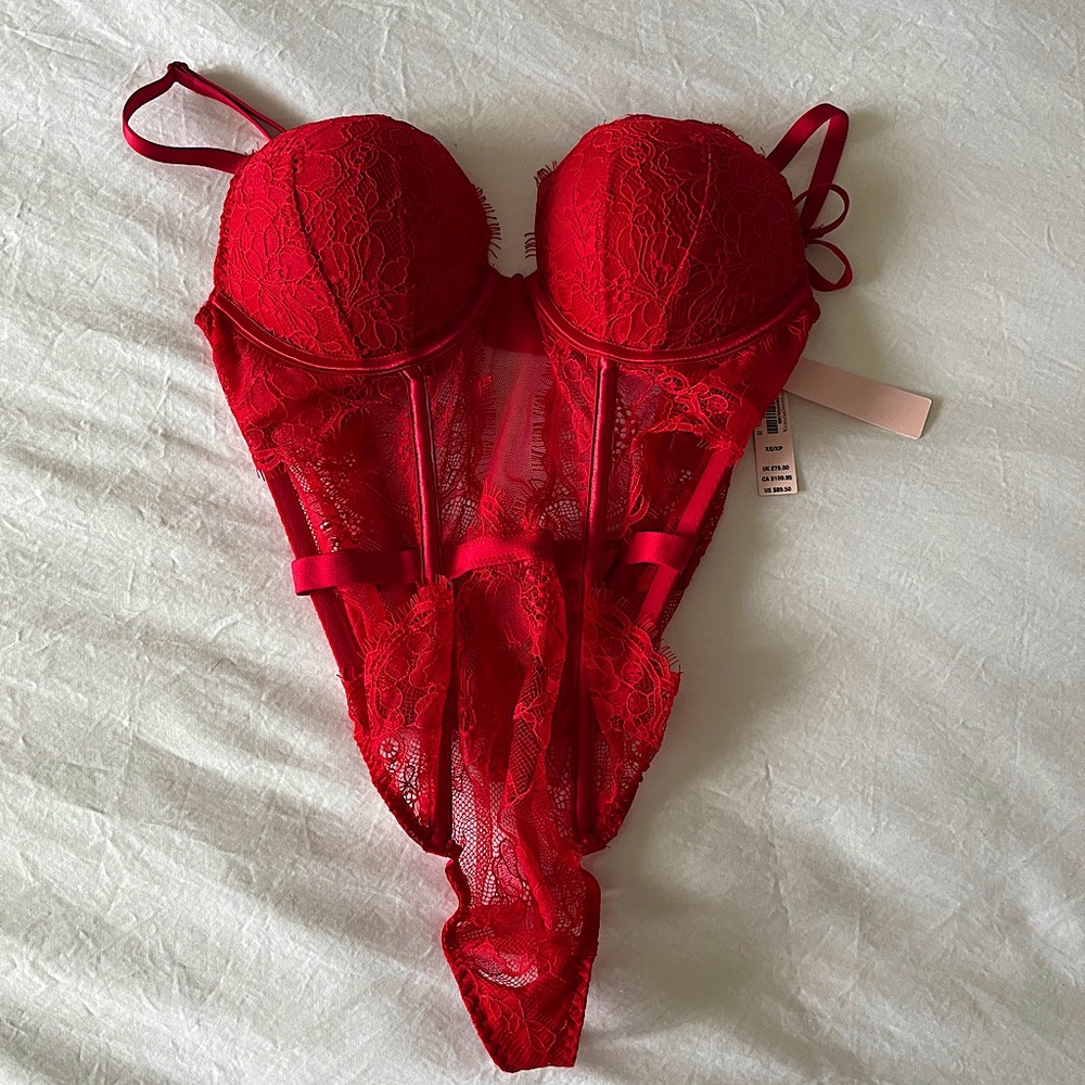 NWT Victoria’s Secret Red Lingerie